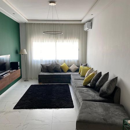 Lovely 4-Bedroom Condo With Pool Rabat Exterior photo